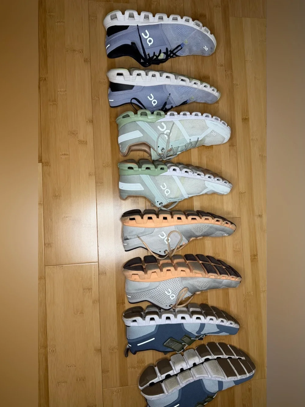 On Running Women's Athletic Shoes Bundle Size 10B - Picture 4 of 7